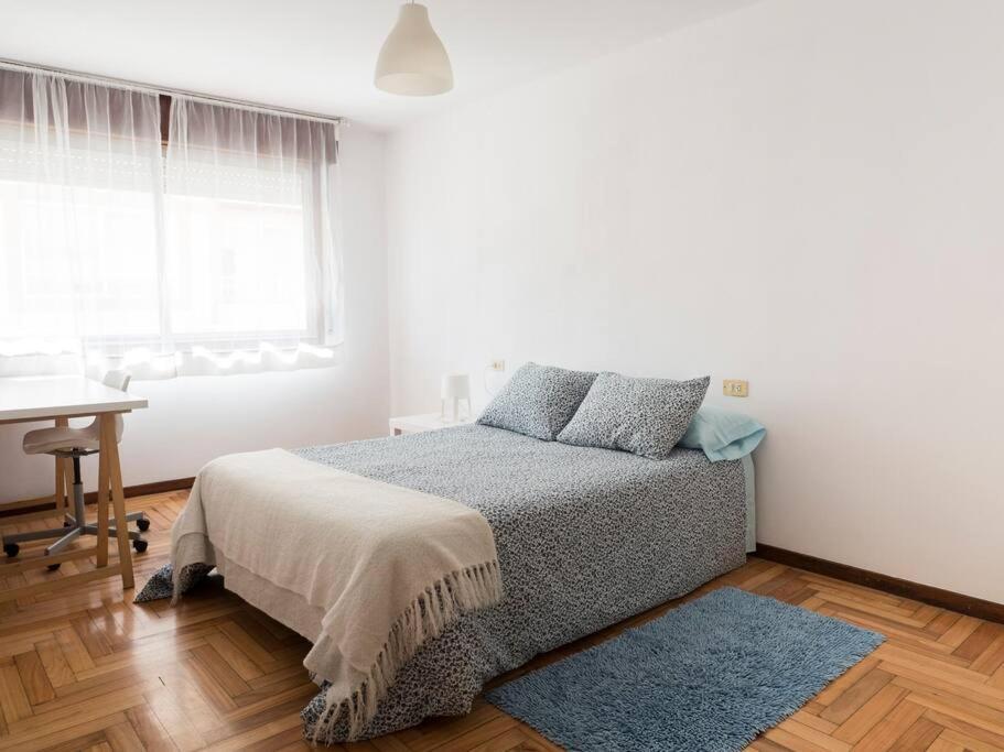 Piso Luminoso En El Centro De Vigo Para 8 Personas 외부 사진